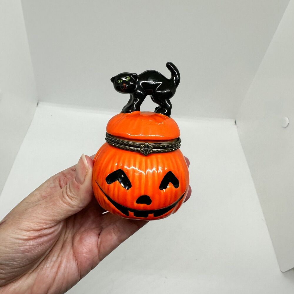 Vintage Porcelain Hinged Trinket Box Black Cat Pumpkin Halloween